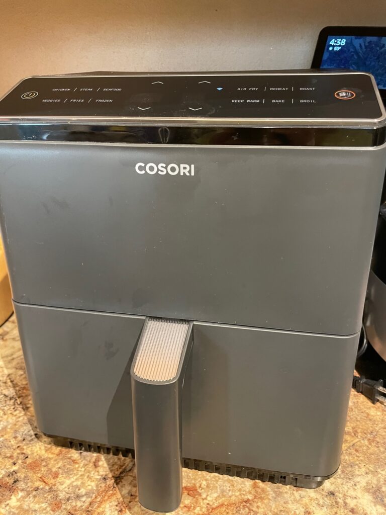 Image of front shot of the Cosori Pro 3 Smart Air Fryer.